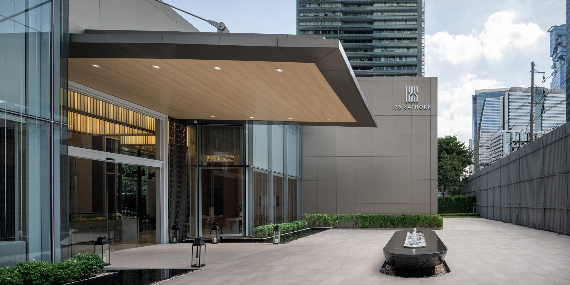 รูปภาพ 125 สาทร (125 Sathorn)