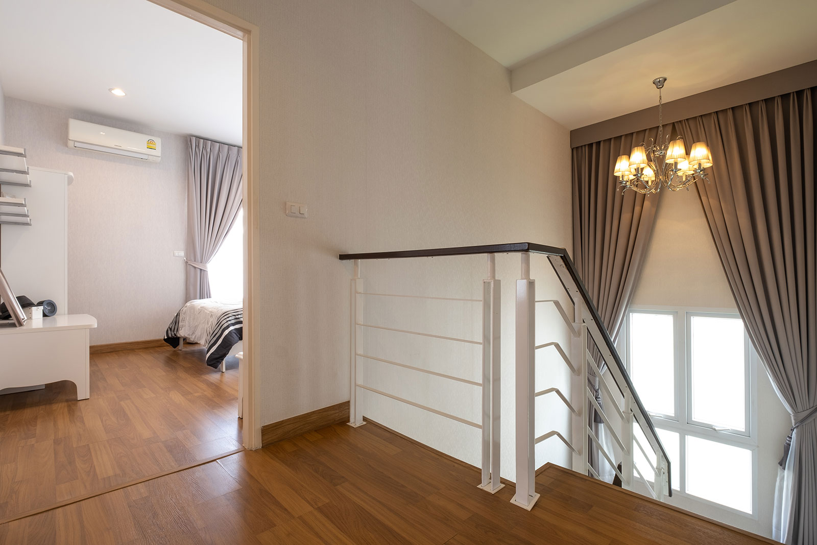 รูปภาพ ปริม สุวินทวงศ์ (Prim Suwintawong)