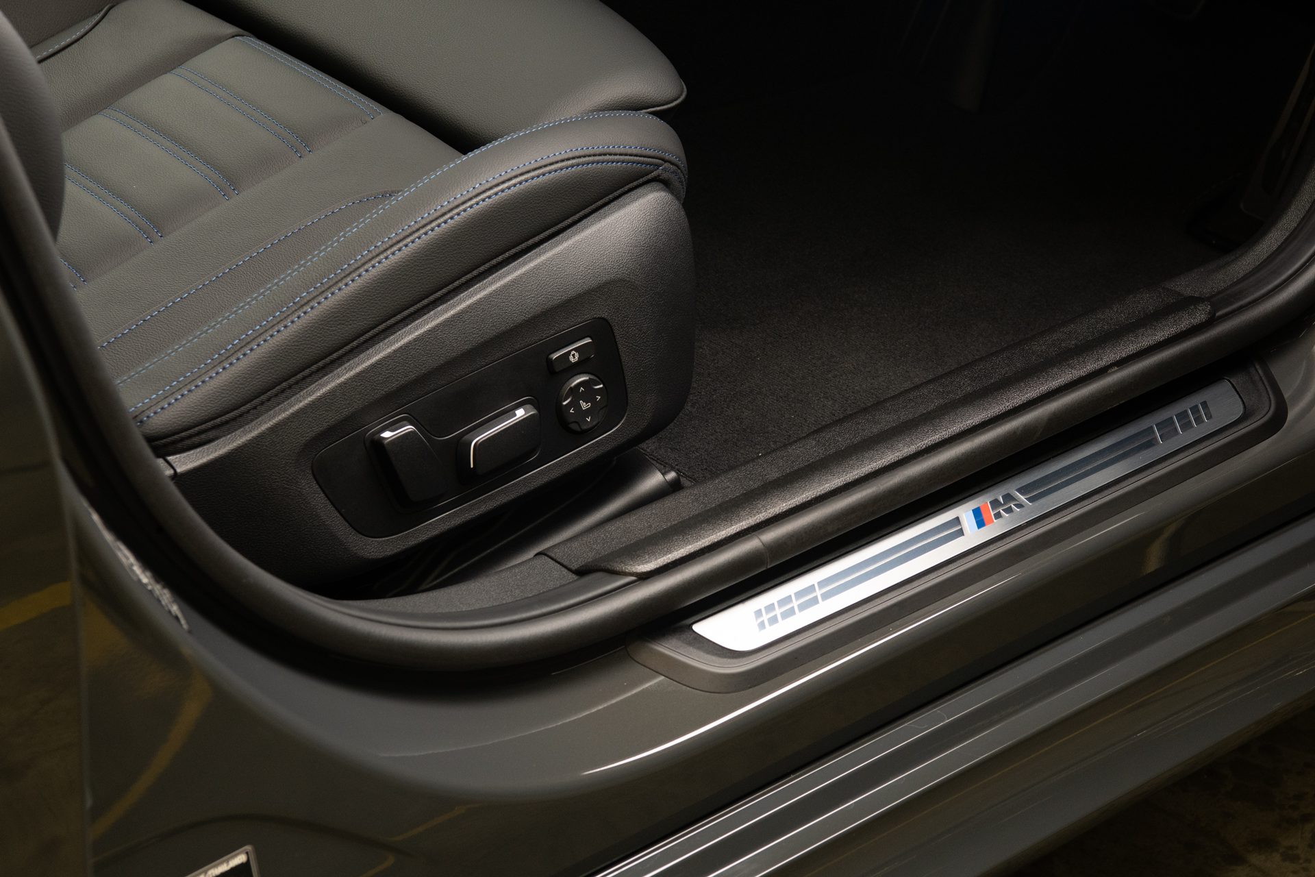 รูปภาพ บีเอ็มดับเบิลยู BMW Series 3 M340i xDrive ปี 2025