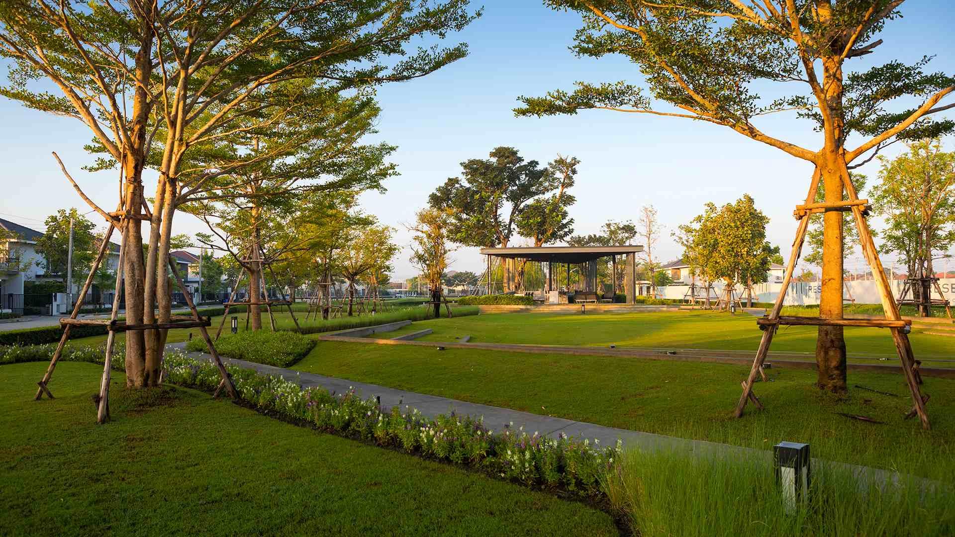 รูปภาพ ชัยพฤกษ์ ทางด่วนรามอินทรา - จตุโชติ (Chaiyapruk Ramindra Expressway - Jatuchote)