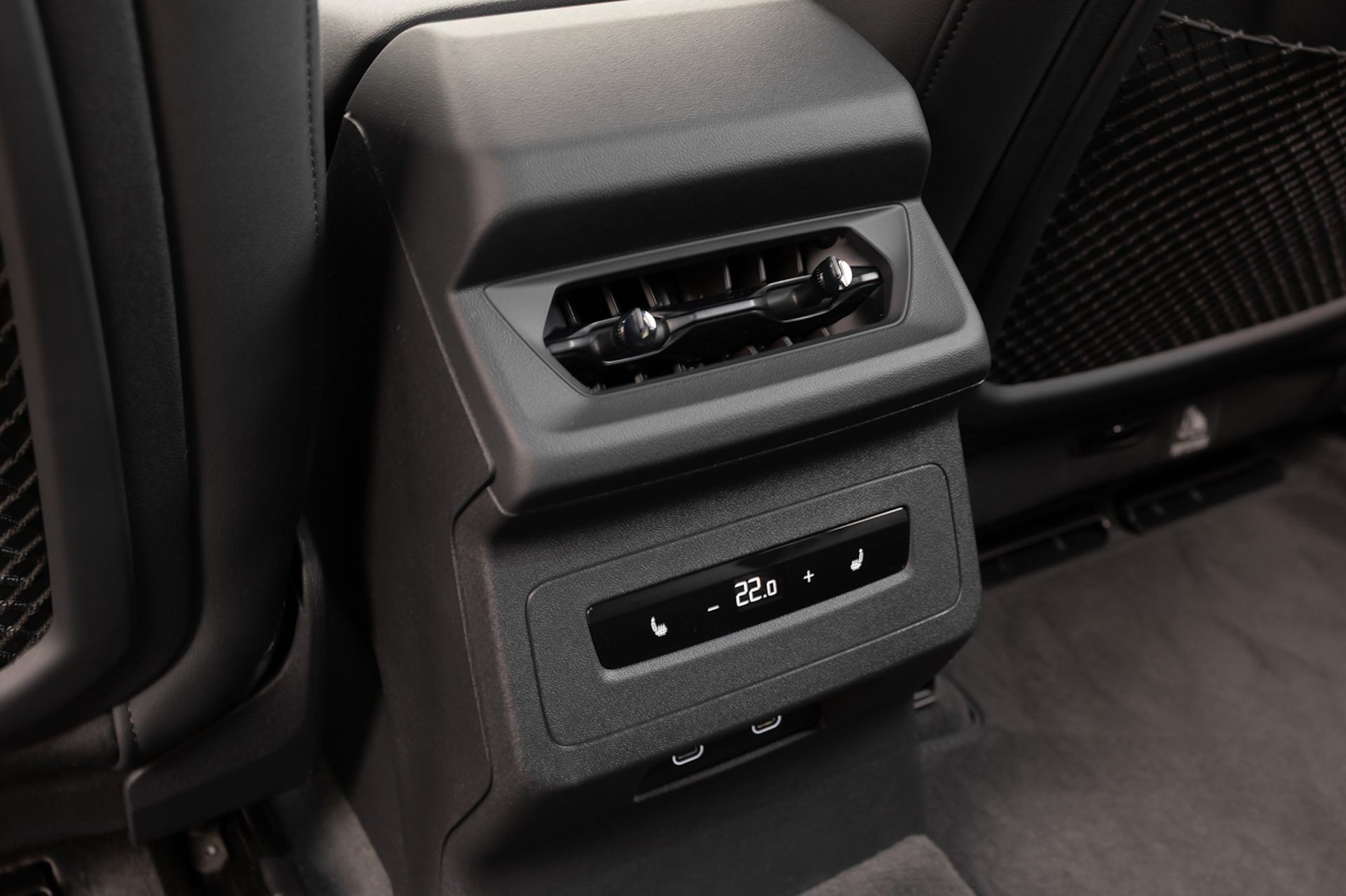 รูปภาพ อาวดี้ Audi S6 Avant e-tron quattro ปี 2025