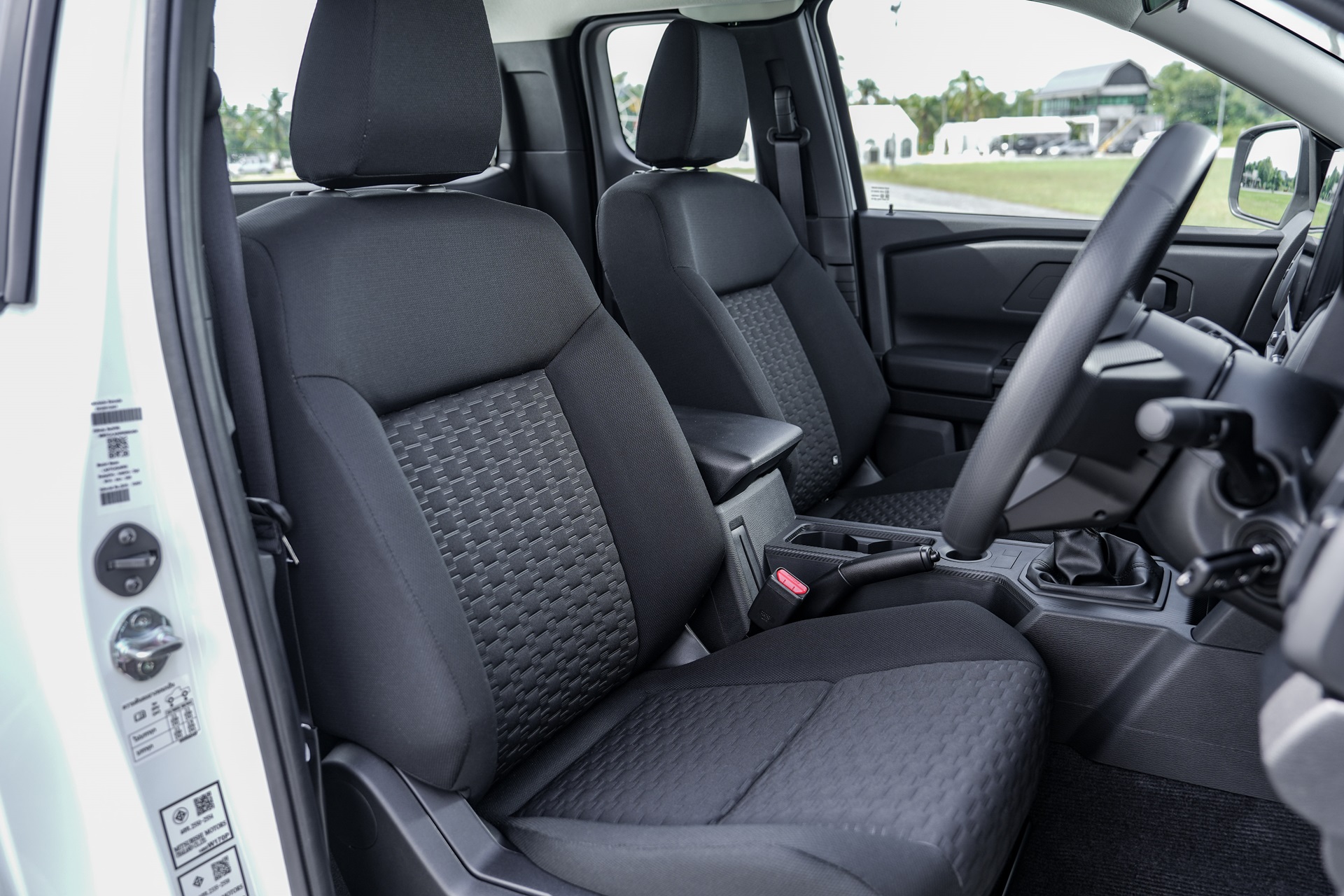 รูปภาพ มิตซูบิชิ Mitsubishi Triton Mega Cab LR 2.4 Pro ปี 2023