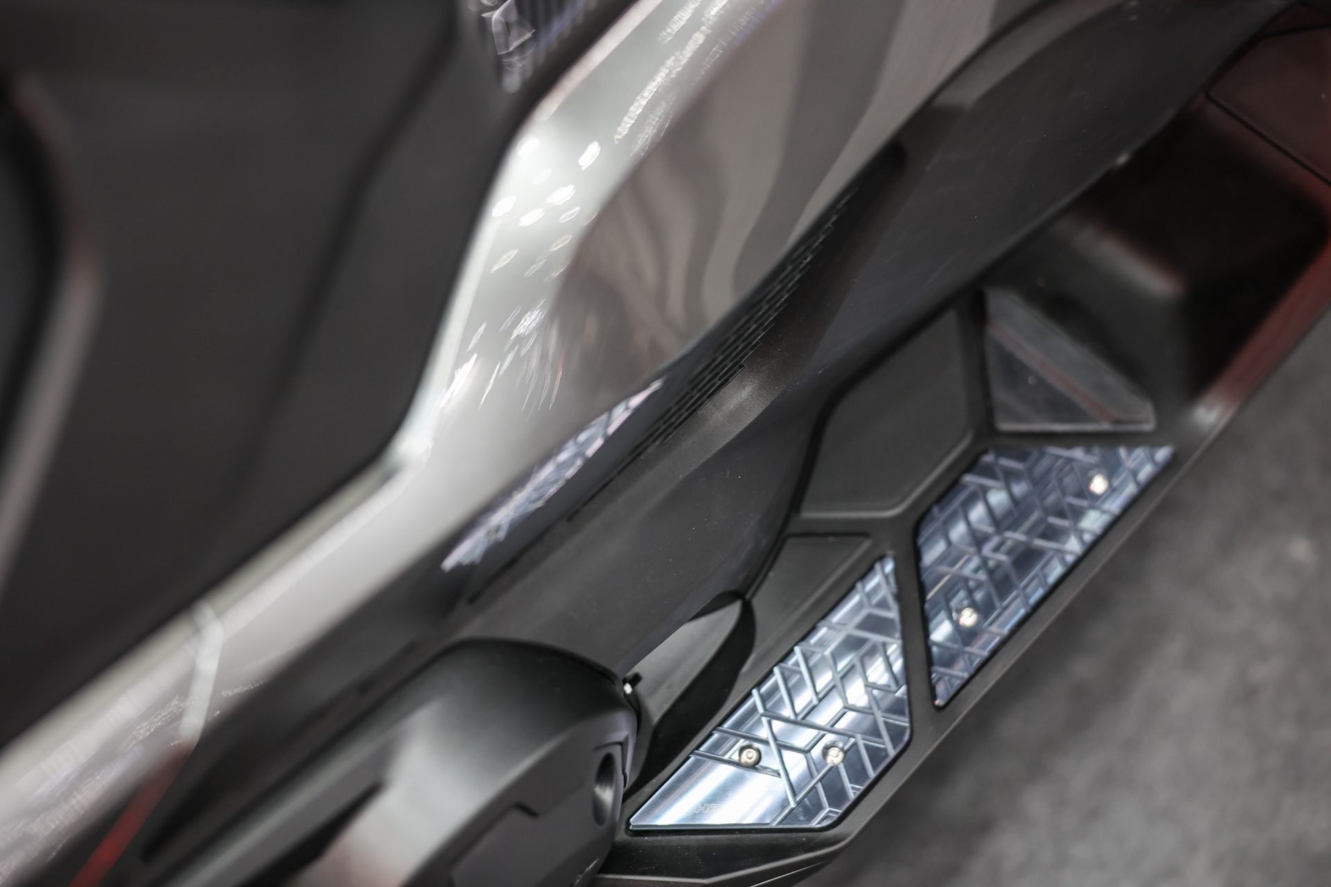 รูปภาพ ฮอนด้า Honda Forza 750 Custom Special Edition ปี 2025