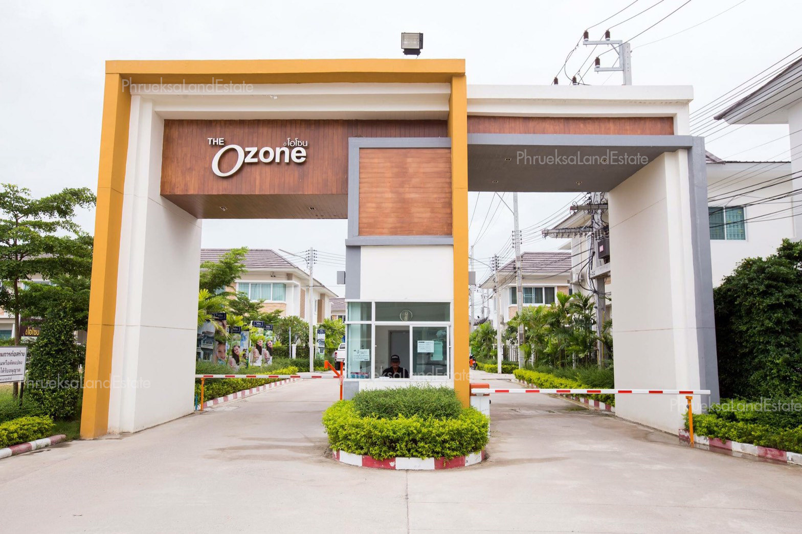 รูปภาพ ดิ โอโซน อัสสัมชัญ - ศรีราชา (The Ozone Tigerzoo - Sriracha)