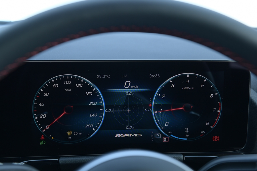 รูปภาพ เมอร์เซเดส-เบนซ์ Mercedes-benz AMG GLA 35 4MATIC ปี 2021