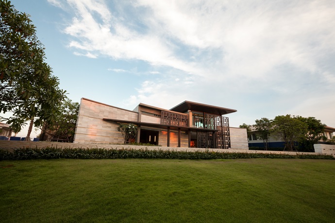 รูปภาพ นาราสิริ ปิ่นเกล้า - สาย 1 (Narasiri Pinklao - Sai 1)