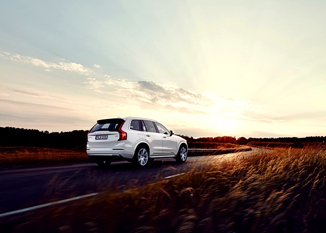 รูปภาพ วอลโว่ Volvo XC90 Recharge T8 AWD Inscription ปี 2020