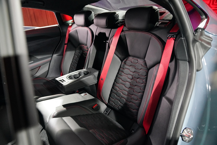 รูปภาพ อาวดี้ Audi RS e-tron GT quattro ปี 2021