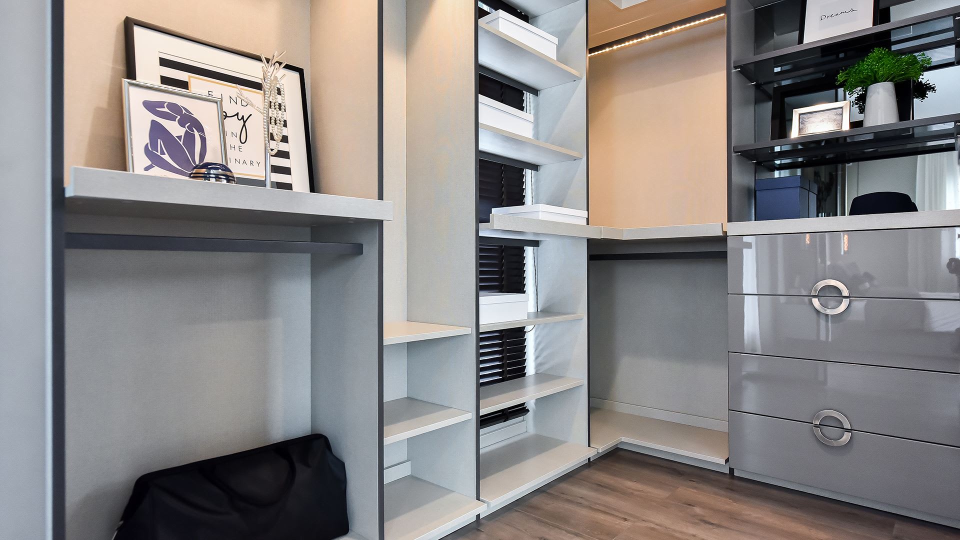 รูปภาพ มัณฑนา มอเตอร์เวย์ - กรุงเทพกรีฑาตัดใหม่ (Mantana Motorway - Krungthepkreethatadmai)