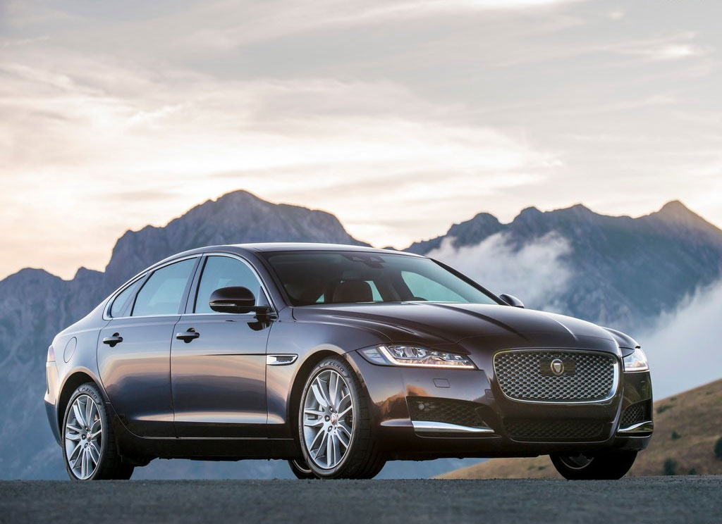 รูปภาพ จากัวร์ Jaguar XF 2.0D Portfolio ปี 2016
