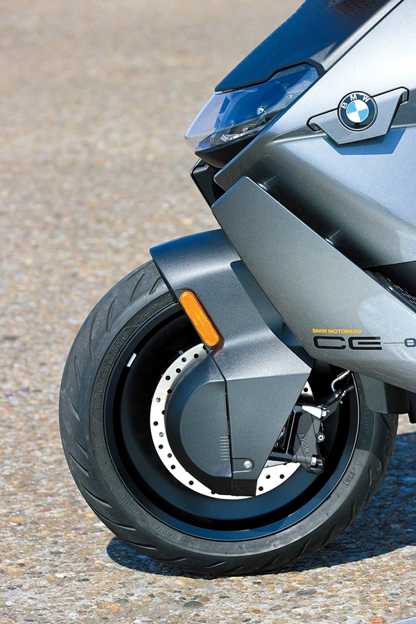 รูปภาพ บีเอ็มดับเบิลยู BMW CE 04 ปี 2022