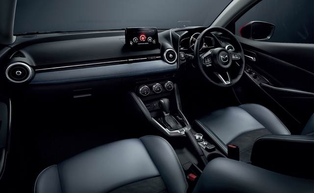 รูปภาพ มาสด้า Mazda 2 1.3 C Sports ปี 2021