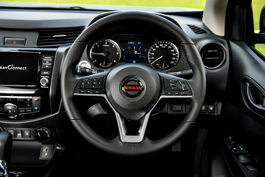 รูปภาพ นิสสัน Nissan Navara King Cab Calibre V 7AT ปี 2022