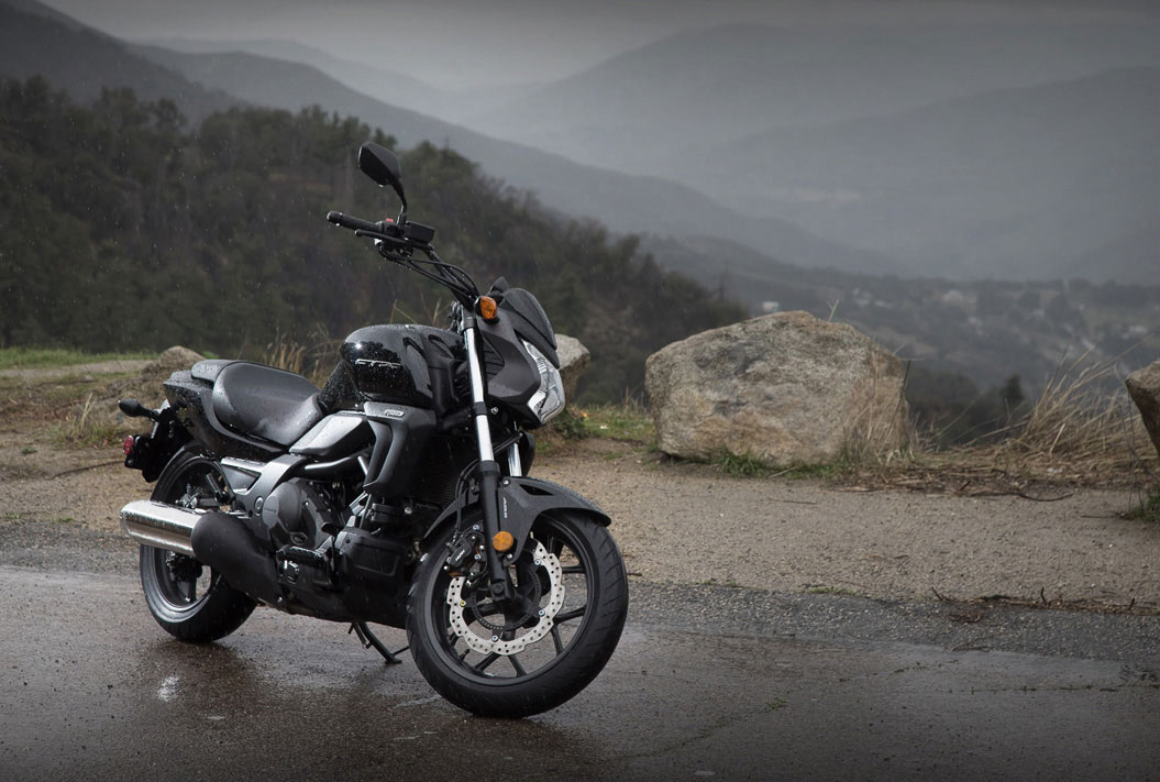 รูปภาพ ฮอนด้า Honda CTX 700DNF ปี 2015