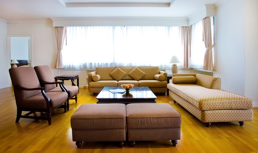 รูปภาพ ริเวอไรน์ เพลส คอนโดมิเนียม (Riverine Place)