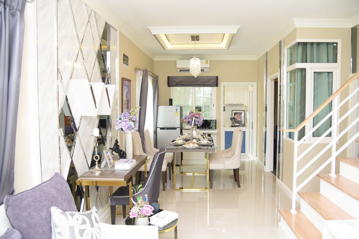 รูปภาพ โกลเด้น ทาวน์ เพชรเกษม 81 (Golden Town Phetkasem 81)