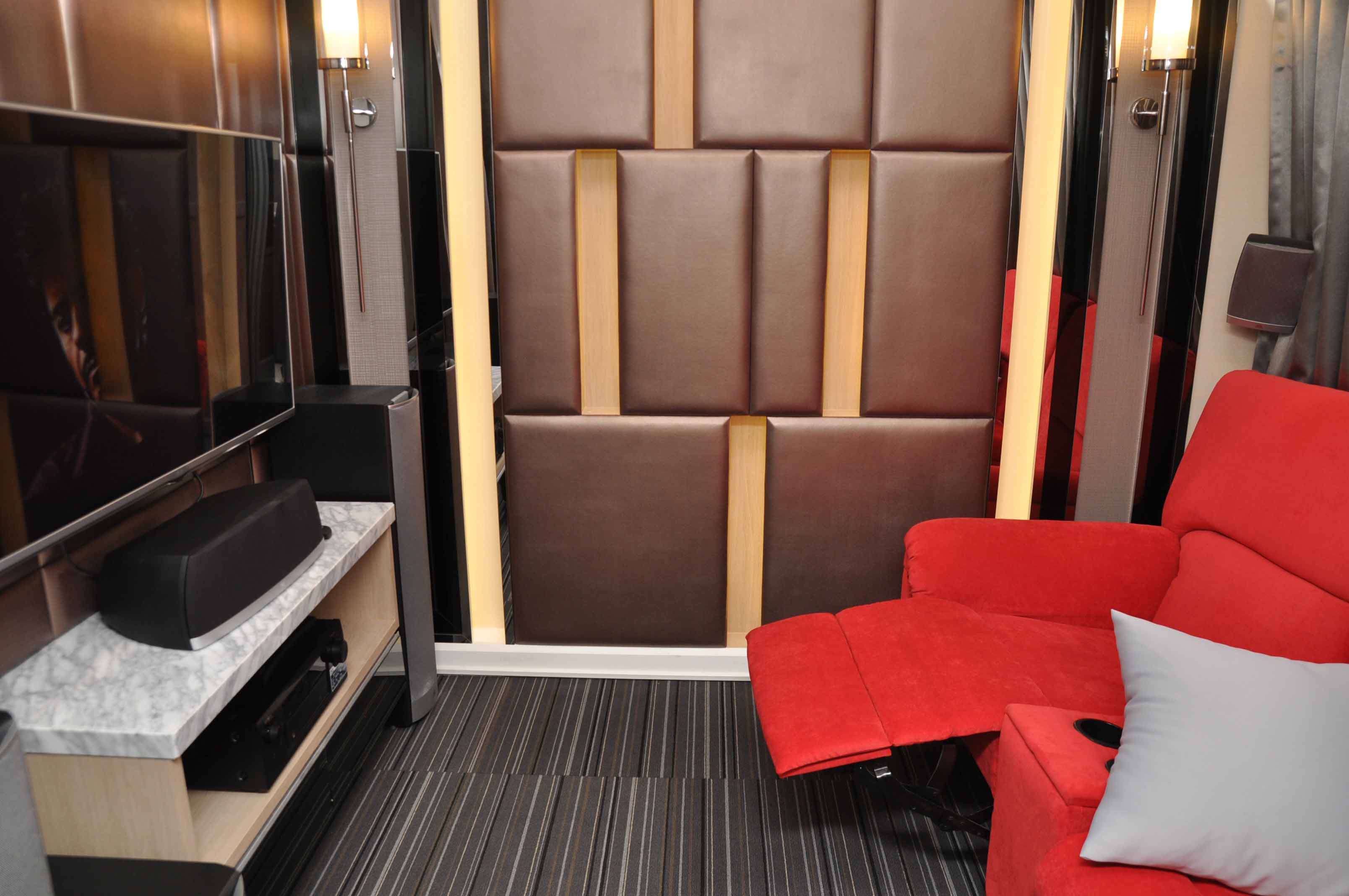 รูปภาพ โกลเด้น ทาวน์ อ่อนนุช-ลาดกระบัง (Golden Town Onnut - Ladkrabang)