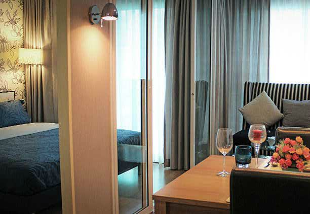 รูปภาพ ทัวร์มาลีน โกลด์ สาทร-ตากสิน (Tourmaline Gold Sathorn-Taksin)