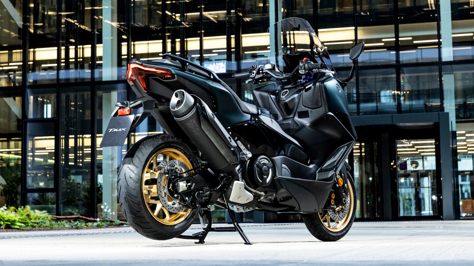 รูปภาพ ยามาฮ่า Yamaha TMAX 560 Tech MAX ปี 2022