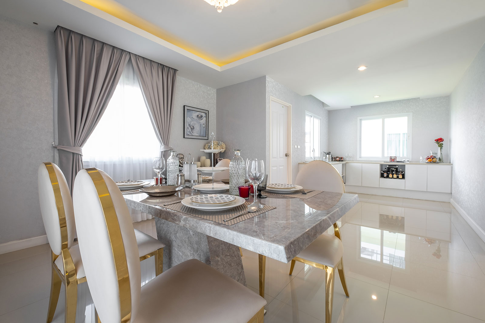 รูปภาพ ปริม สุวินทวงศ์ (Prim Suwintawong)