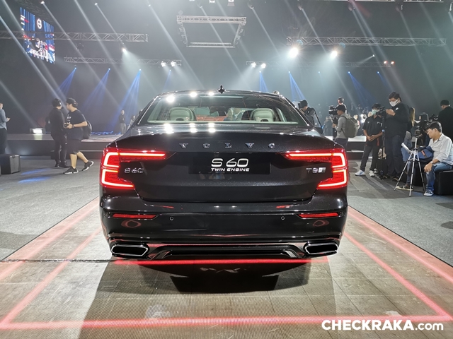 รูปภาพ วอลโว่ Volvo S60 Recharge Plug-in Hybrid R-Design ปี 2022