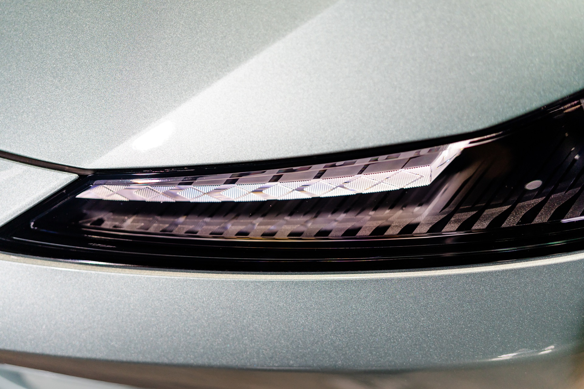 รูปภาพ ดีพอล Deepal LO7 Standard ปี 2023