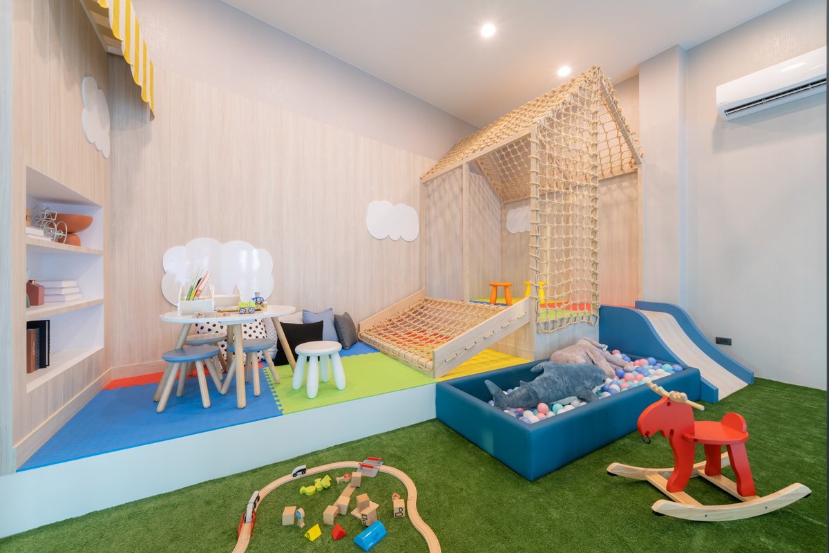 รูปภาพ เซนโทร สาทร - กัลปพฤกษ์ (Centro Sathorn - Kanlapapruek)