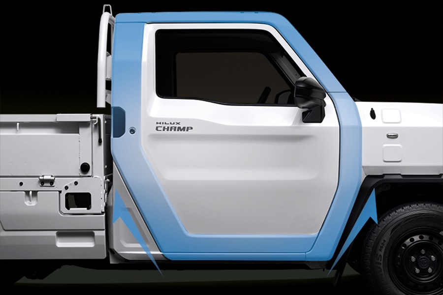 รูปภาพ โตโยต้า Toyota Hiliux Champ 2.0 Gasoline MT SWB ปี 2023