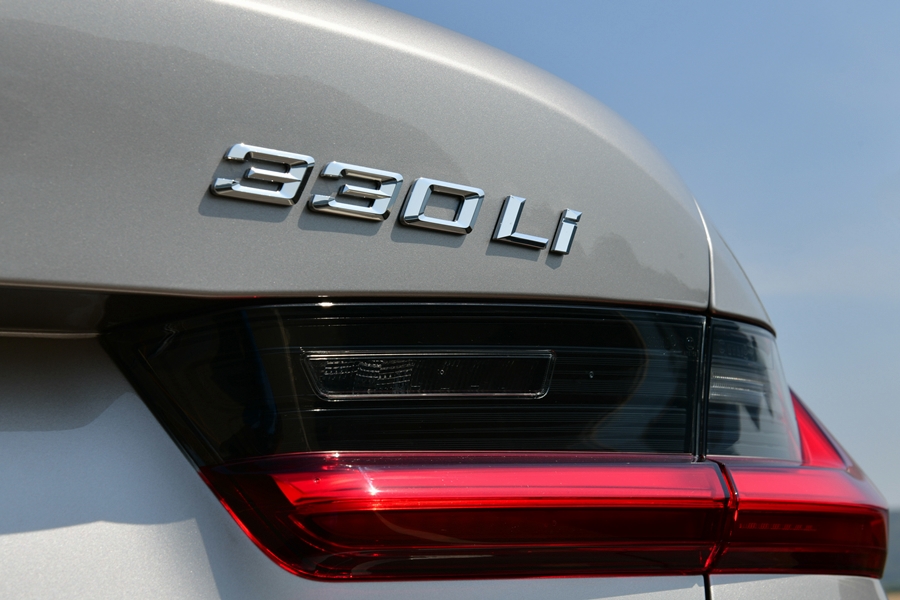 รูปภาพ บีเอ็มดับเบิลยู BMW Series 3 330Li M Sport ปี 2021