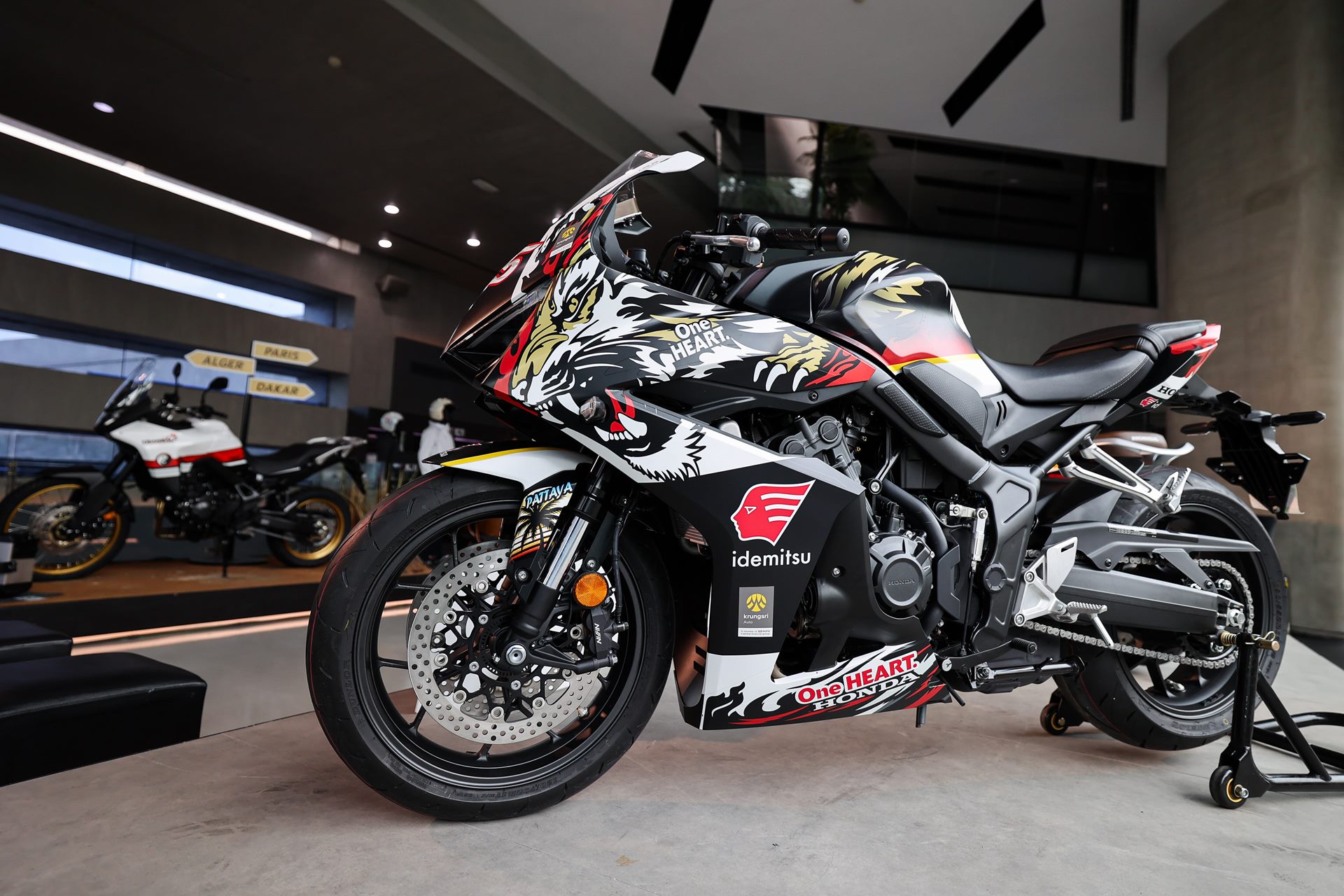 รูปภาพ ฮอนด้า Honda CBR 650R Moto2 ThaiGP 2024 Special Edition ปี 2024