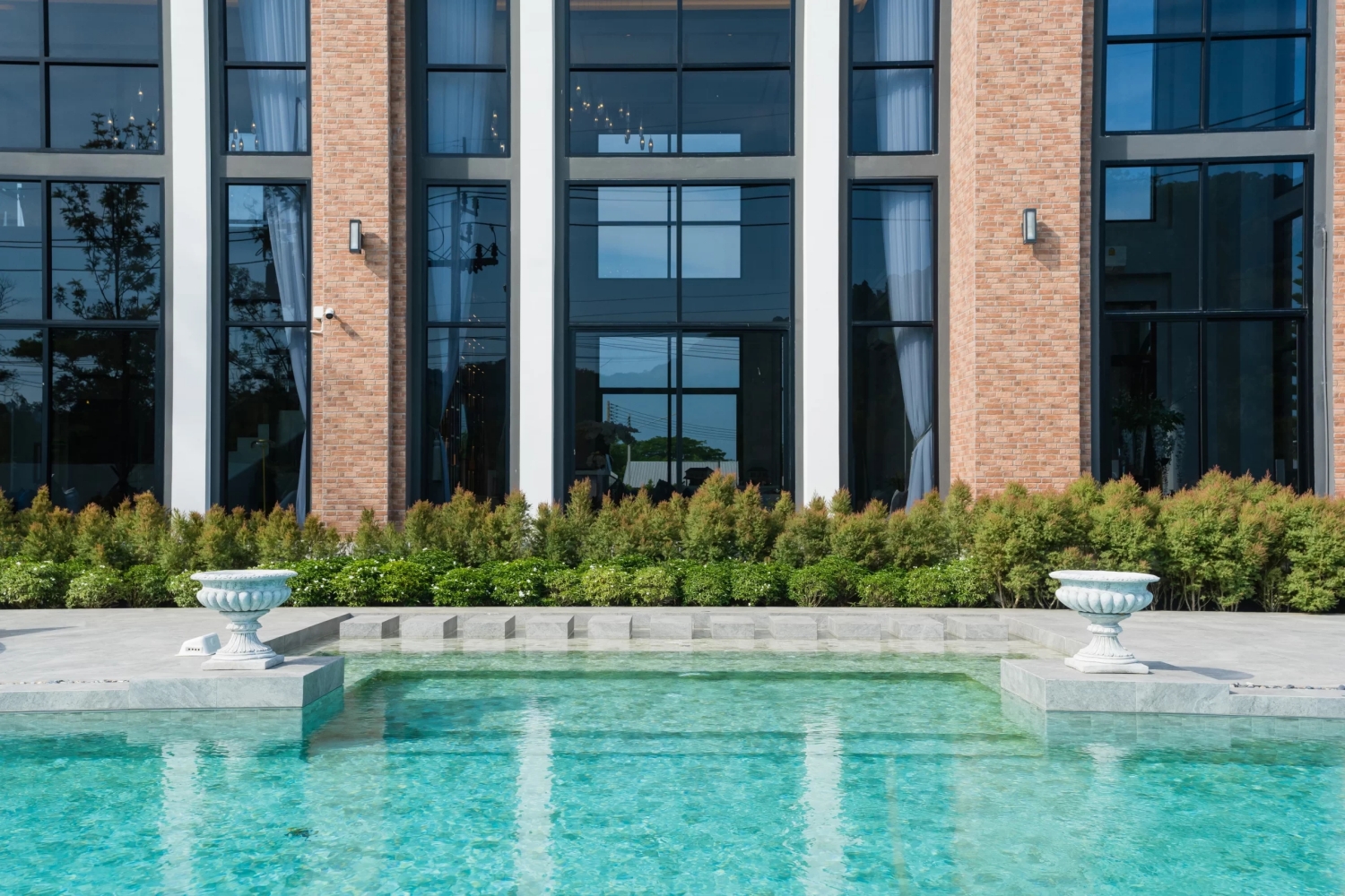 รูปภาพ คราวน์ เอสเตท ดัลลิช โร้ด (Crown Estate Dulwich Road)