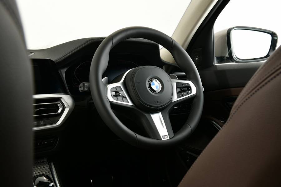 รูปภาพ บีเอ็มดับเบิลยู BMW Series 3 330Li M Sport ปี 2021