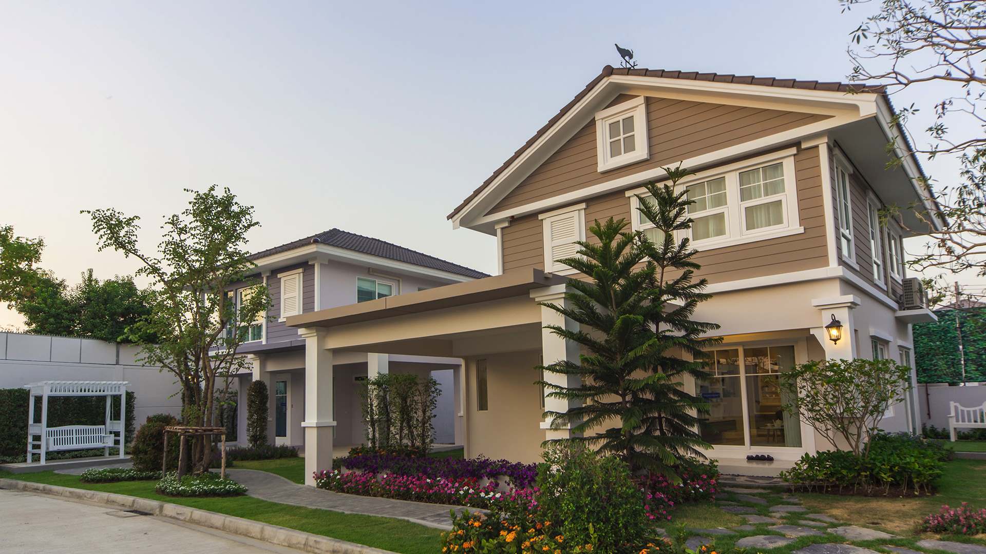 รูปภาพ มัณฑนา นครปฐม (Mantana Nakornpathom)