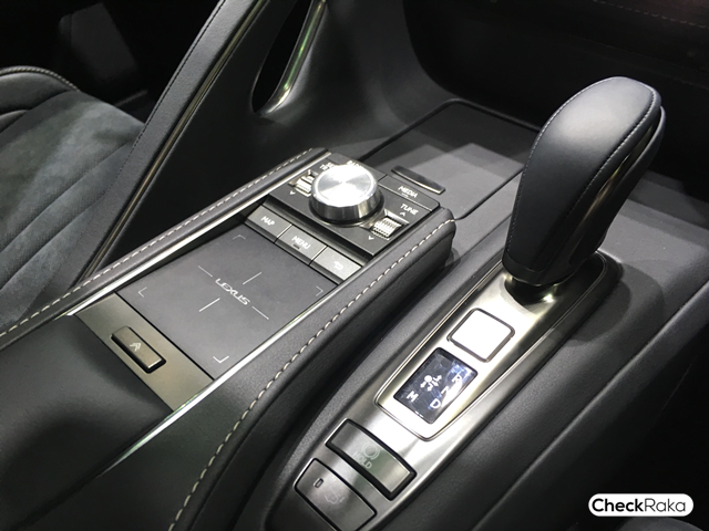 รูปภาพ เลกซัส Lexus LC 500 ปี 2017