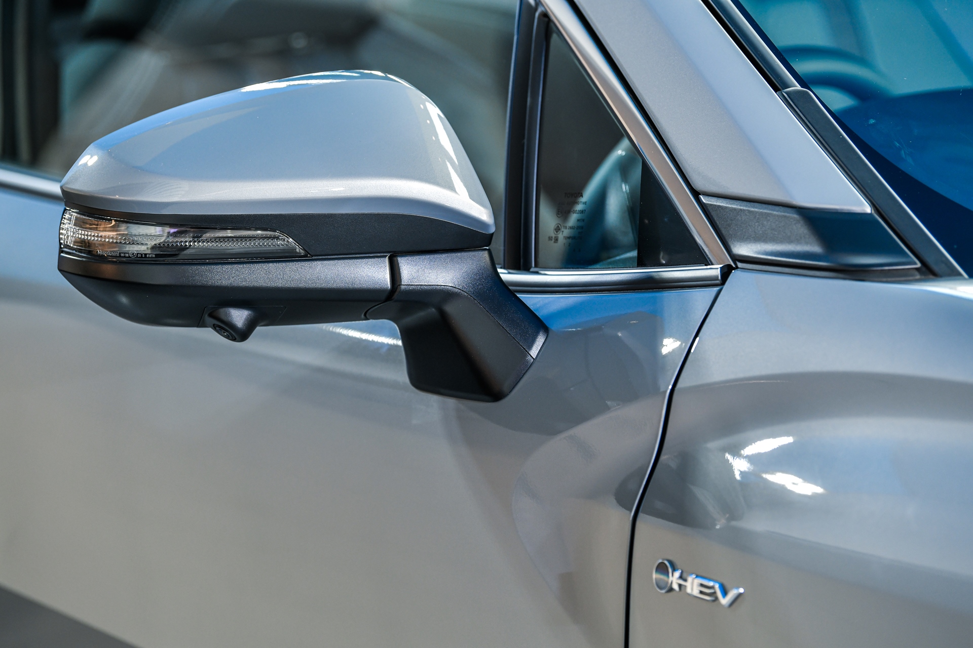 รูปภาพ โตโยต้า Toyota Corolla Cross HEV Premium Luxury ปี 2026