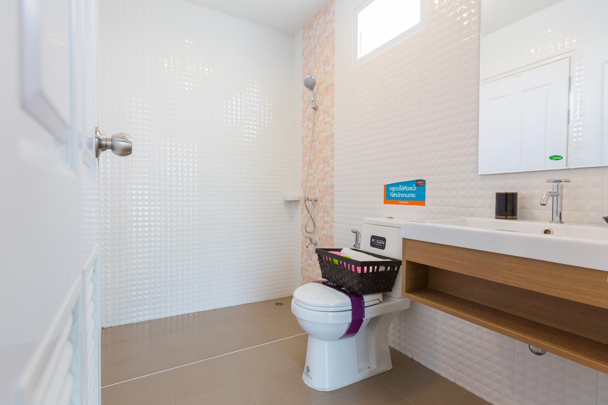 รูปภาพ มณีรินทร์ โมเดิร์นโฮม บางพระ (Maneerin Modernhome Bangphra)