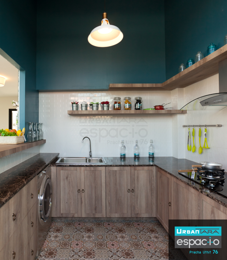 รูปภาพ เออเบิร์นธารา เอสพาสิโอ ประชาอุทิศ 76 (UrbanTara espac-i-o Pracha-uthit 76)