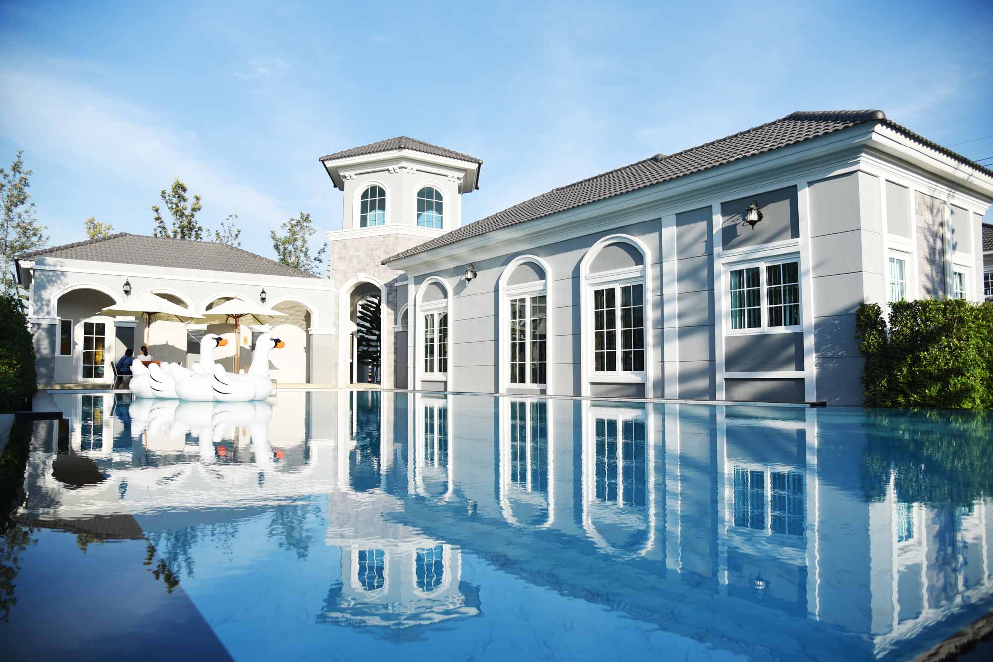 รูปภาพ โกลเด้น นีโอ รามอินทรา - วงแหวน (Golden Neo Ramintra - Wongwaen)