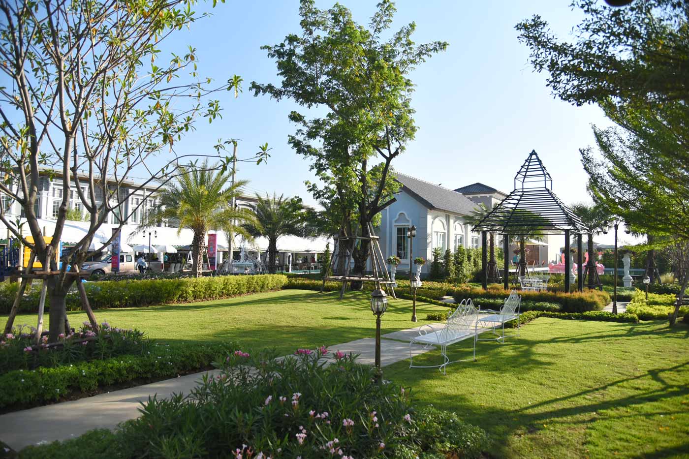 รูปภาพ โกลเด้น ทาวน์ ๓ ลาดพร้าว-เกษตรนวมินทร์ (Golden Town ๓ Ladpraw - Kaset Nawamin)