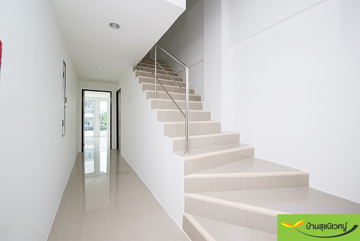 รูปภาพ เดอะพอยท์ บางแสน (he Point Bangsaen)