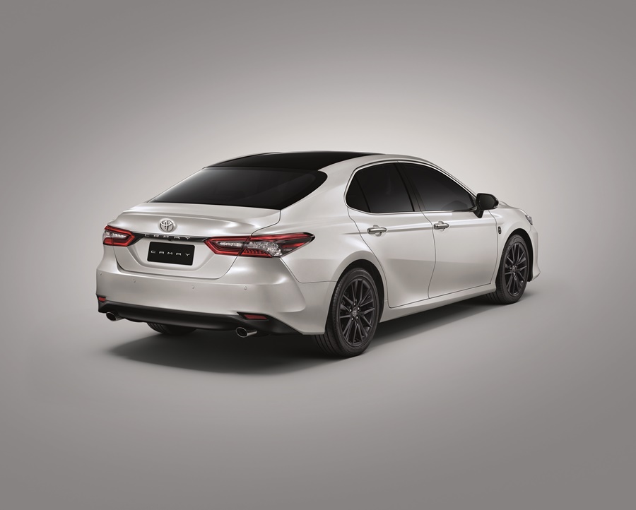รูปภาพ โตโยต้า Toyota Camry 2.5 Premium 60th Anniversary Special Edition ปี 2022