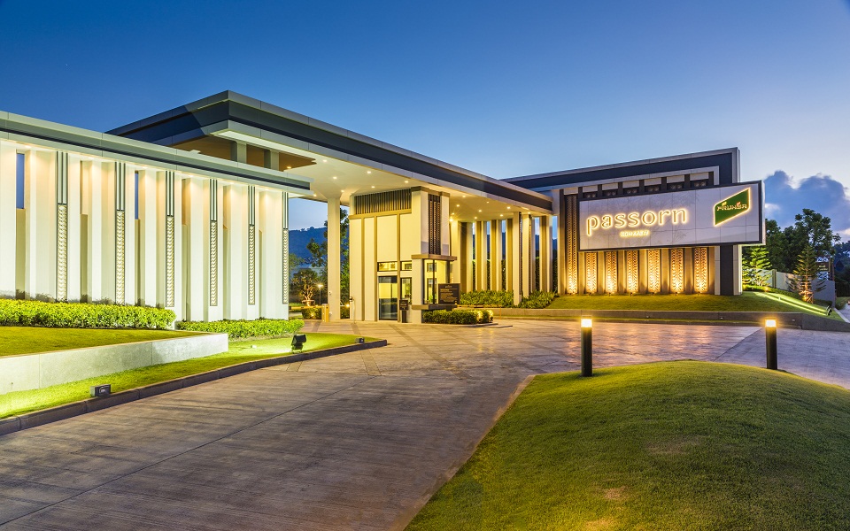 รูปภาพ ภัสสร เกาะเเก้ว (Passorn Kohkaew)