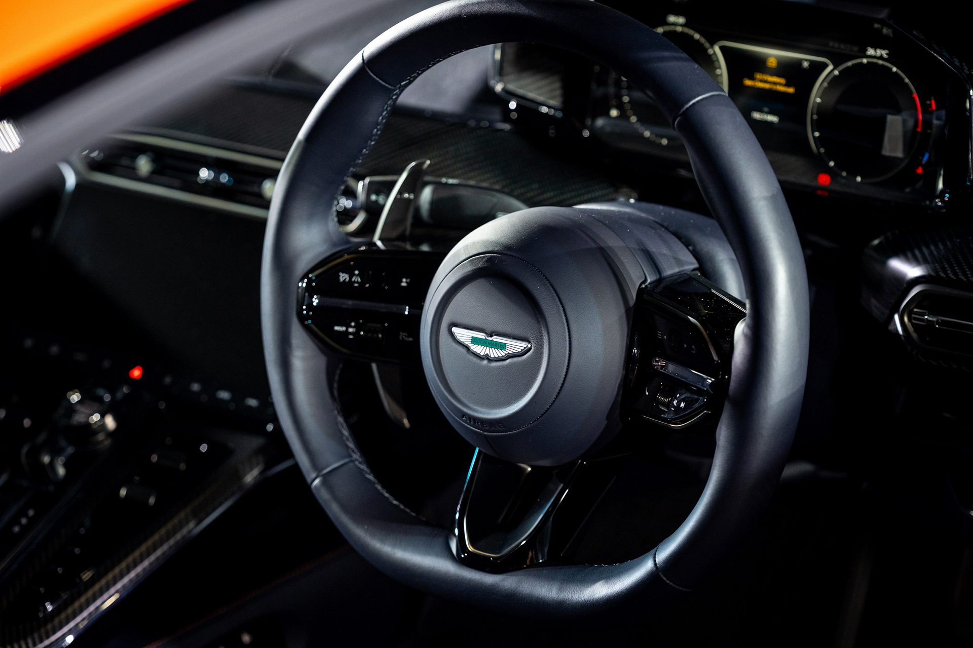 รูปภาพ แอสตัน มาร์ติน Aston Martin Vantage Coupe ปี 2025