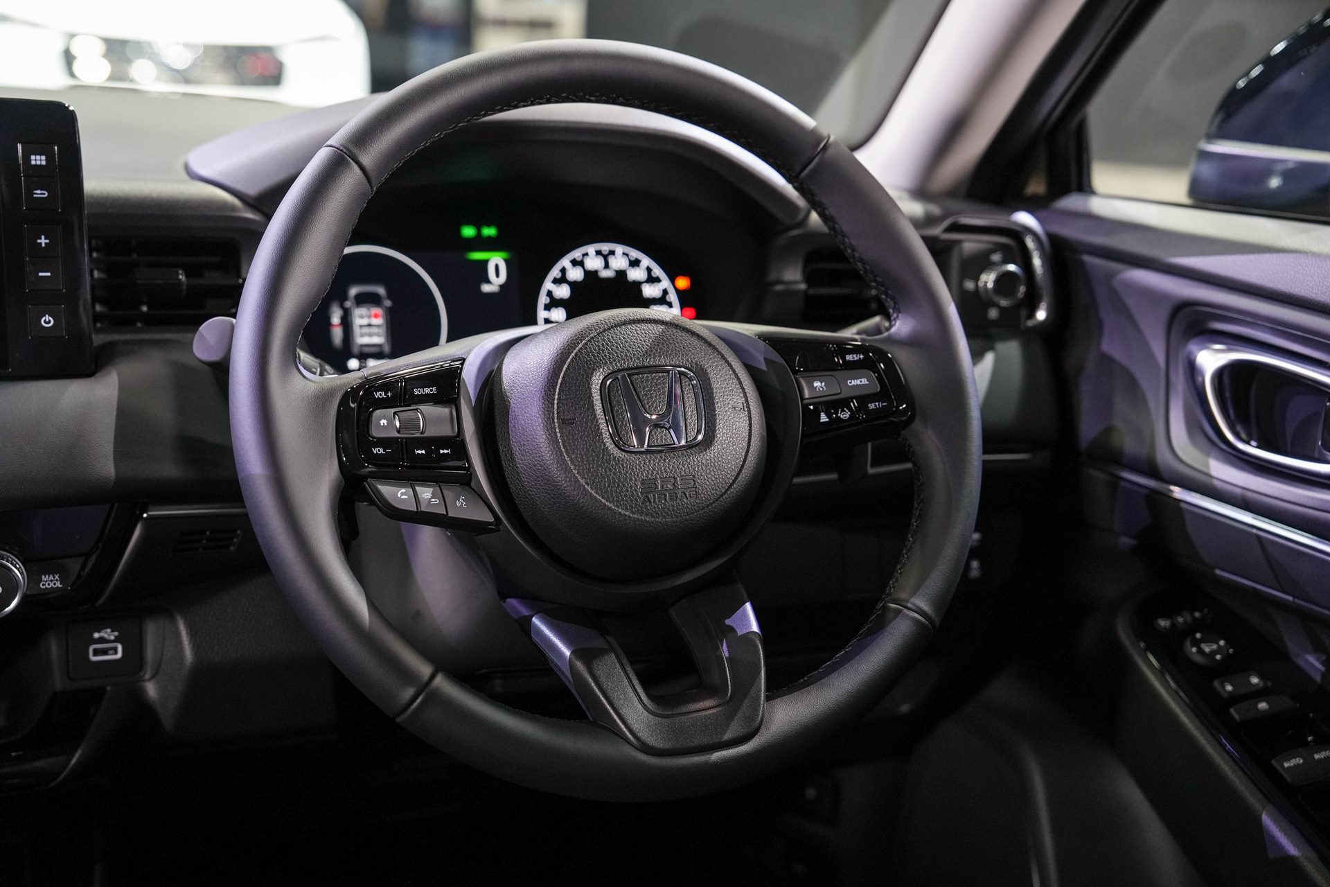 รูปภาพ ฮอนด้า Honda HR-V e:HEV EL ปี 2024