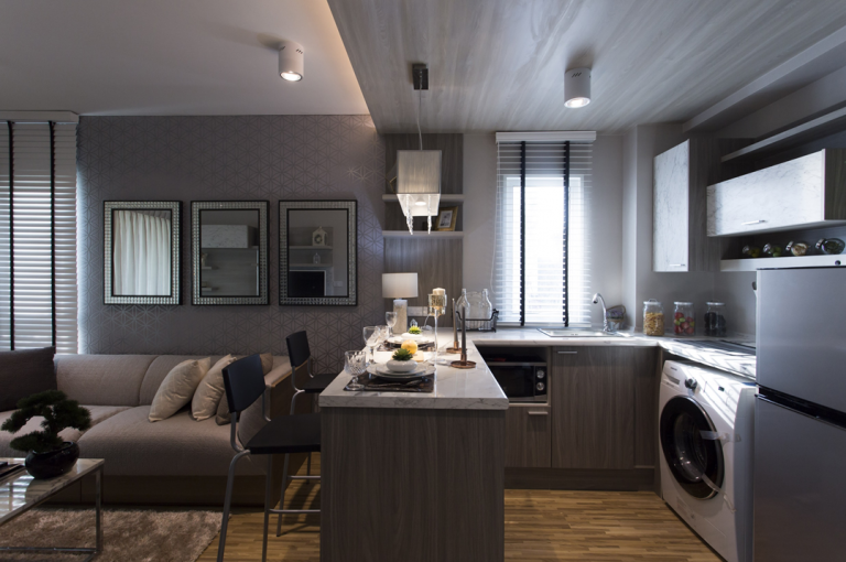 รูปภาพ ไอริส เวสท์เกต (Iris Westgate)