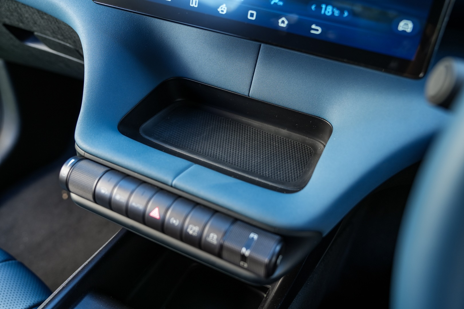 รูปภาพ บีวายดี BYD Dolphin Extended Range ปี 2023