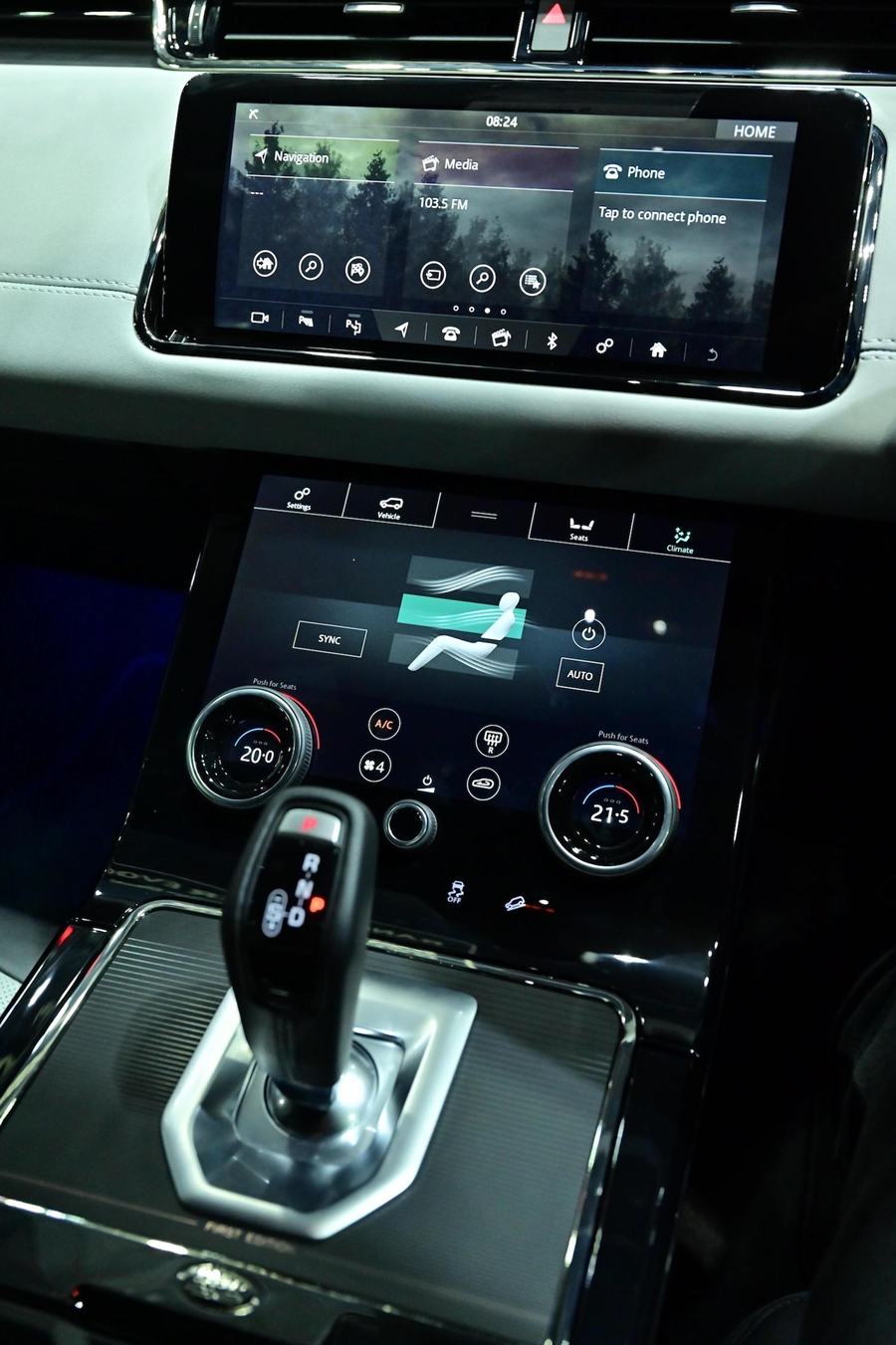 รูปภาพ แลนด์โรเวอร์ Land Rover Range Rover Evoque 1.5 Litre Plug-in Hybrid Petrol SE ปี 2019