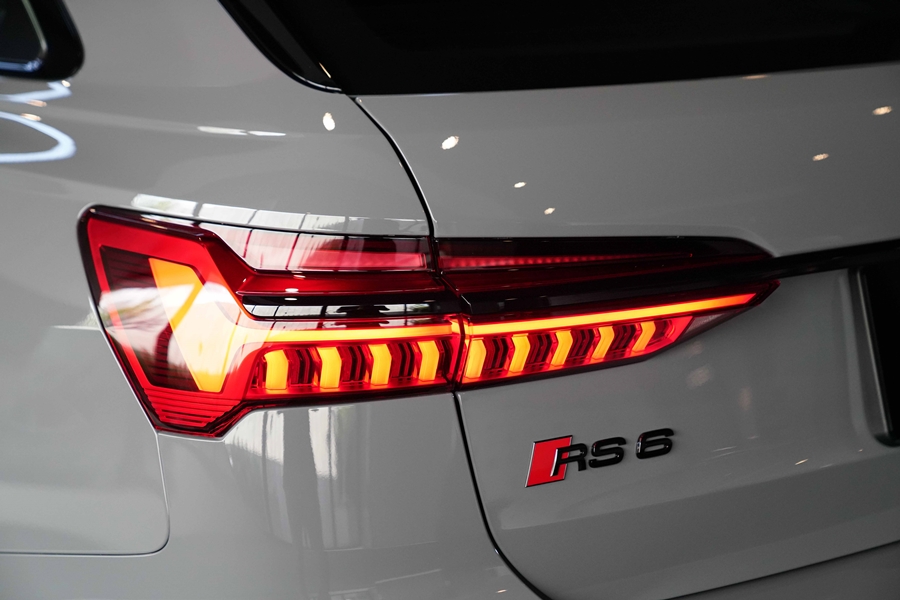 รูปภาพ อาวดี้ Audi RS 6 Avant quattro ปี 2021