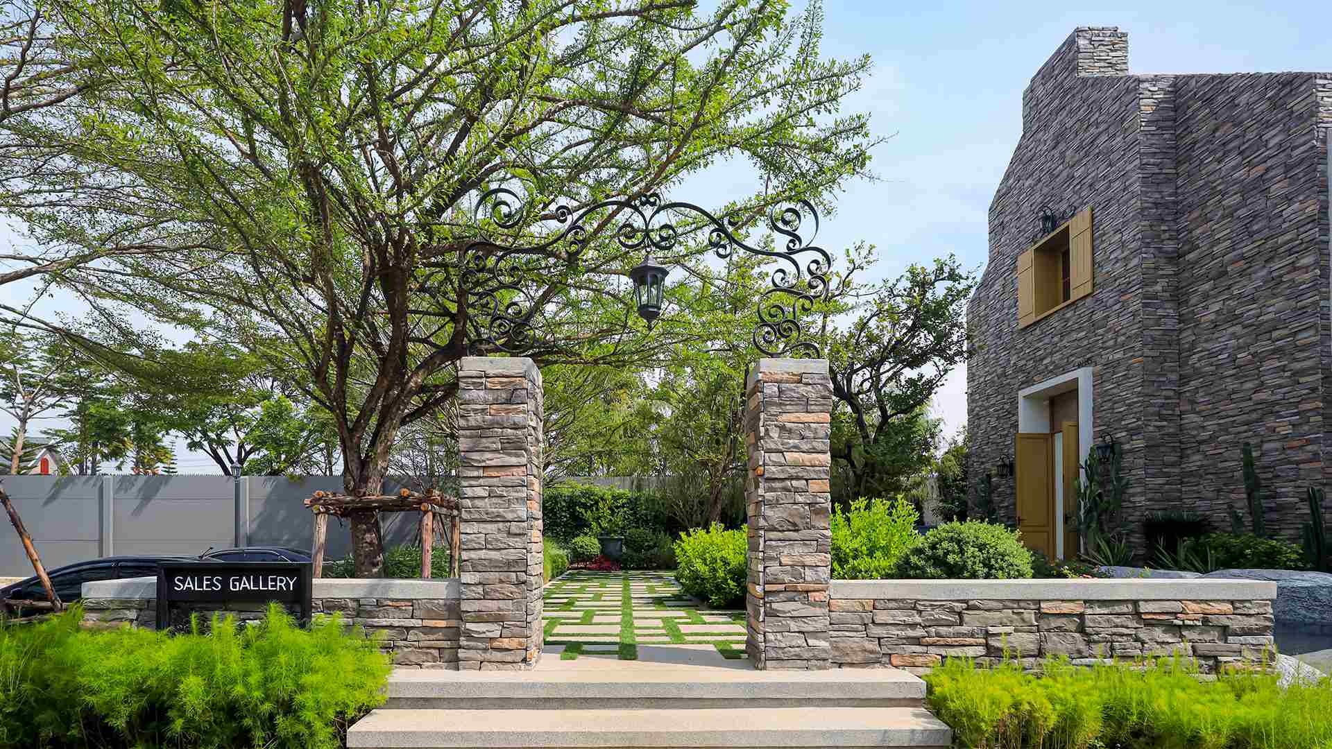 รูปภาพ อัญญ่า เพชรเกษม - สาย 4 (Anya Petchkasem - Sai 4)