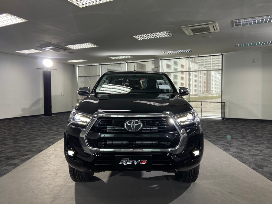 รูปภาพ โตโยต้า Toyota Revo Double Cab Prerunner 2x4 2.4 Mid ปี 2022